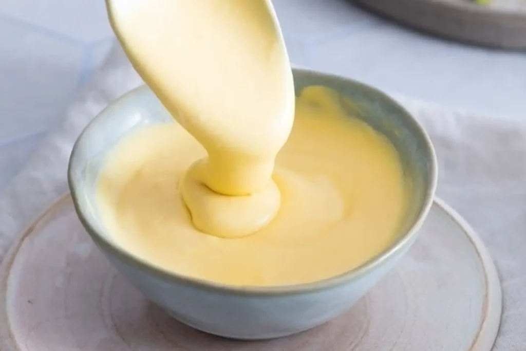 Gia công sốt Hollandaise